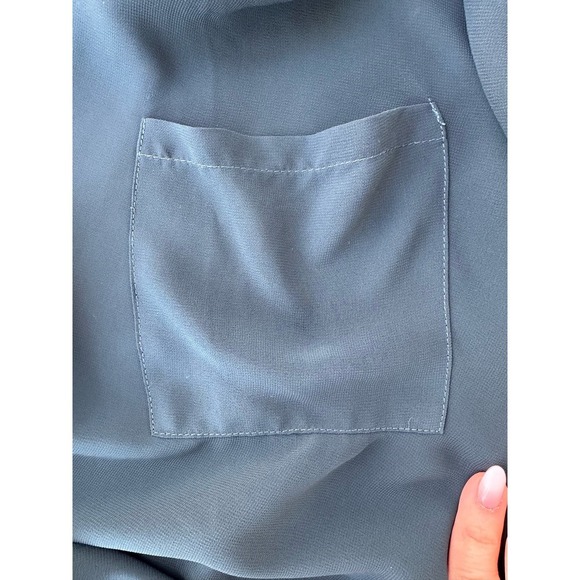 ASTR Sheer‎ Green Long Sleeve Top Size XS Pocket Button V Neck See Through pop - Picture 6 of 8